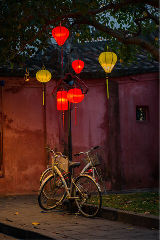 Lanterns and Bicycles: A Night of Color 🎈🚲