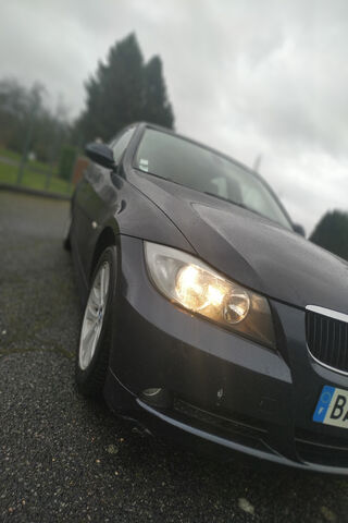 BMW E90