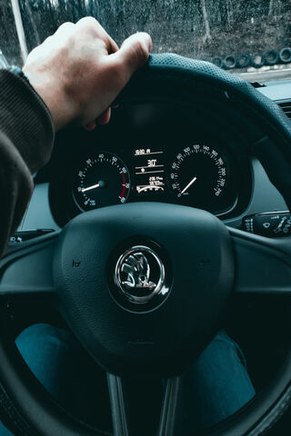 Chill Drive: Embrace the Journey 🚗✨