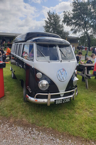 Adventure Awaits: The Classic Camper Van Experience 🚐✨