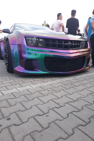 The Dazzling Chevrolet Camaro: A Showstopper on Wheels! 🚗✨