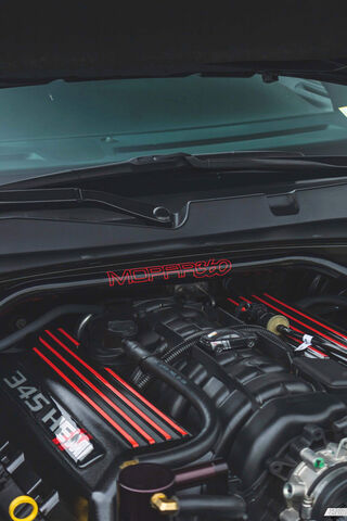 Power Unleashed: The Heart of the DODGE CHARGER RT 🚗💨