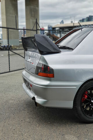 Evo: The Ultimate Performance Machine 🚗💨