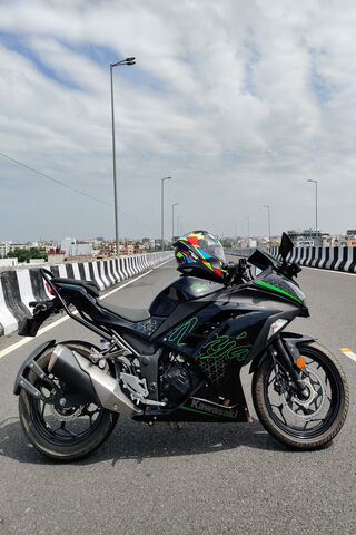 Kawasaki Ninja 2021: The Ultimate Ride 🏍️💨