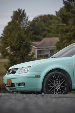 Cool Mint Mk4 Jetta: A Classic with Style! 🚗💨