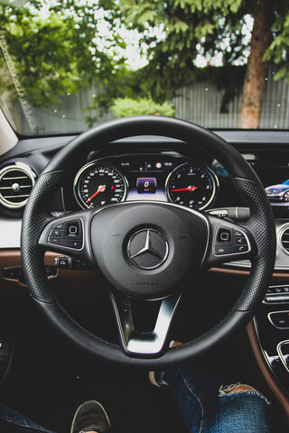 Driving Luxury: The Mercedes Pilot Experience 🚗✨