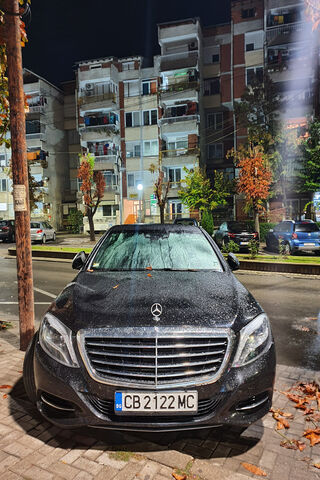 Elegance on Wheels: The Mercedes S350 W222