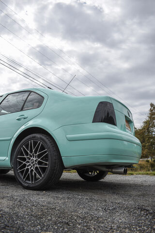 Cool Mint Mk4 Jetta: A Classic with a Twist! 🚗💨
