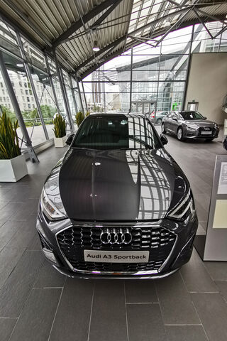 Sleek Sophistication: The New Audi A3 Sportback 🚗✨