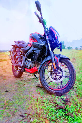 Ns160: The Thrill of the Ride 🏍️✨