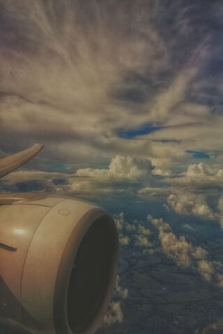 Soaring Through the Skies 🌤️✈️