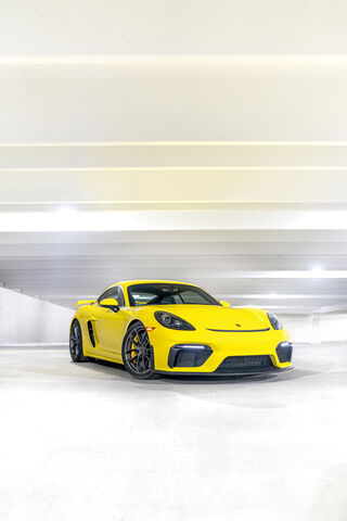 Porsche Power: The Yellow Beast Unleashed! 🚗💨