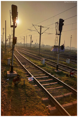 Sunrise Serenity on the Tracks 🌅🚂
