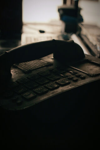 Echoes of the Past: A Retro Telephone