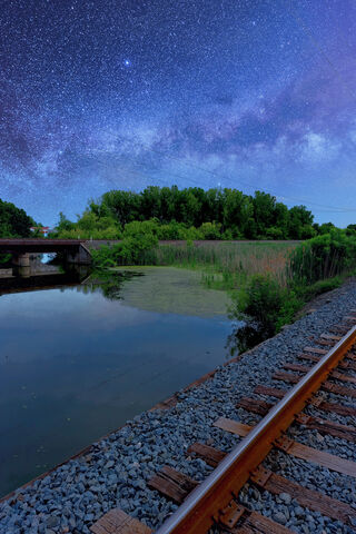 Celestial Journeys: A Night on the Sky Tracks 🌌🚂
