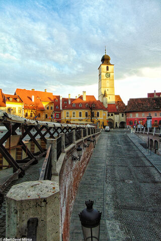 Sibiu: A Glimpse of Timeless Charm 🏰✨