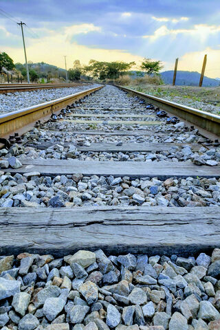 Journey Along the Trilho De Trem 🚂✨
