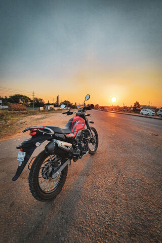 Xpluse 200: Adventure Awaits! 🌅🏍️