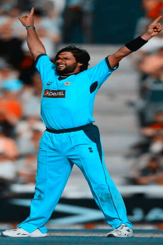 Shahid Afridi: The King of Sixes! 🏏💥