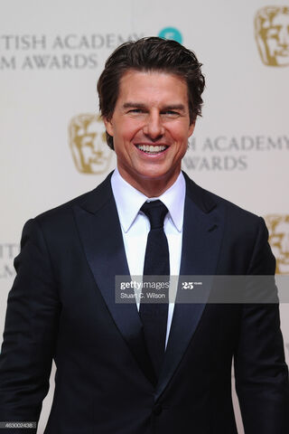 Hollywood Glamour: A Night at the BAFTAs 🎬✨