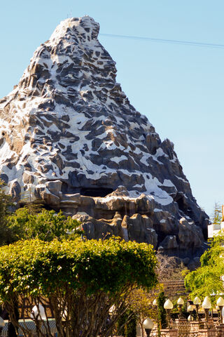 The Majestic Matterhorn: A Wonderland Adventure 🏔️✨