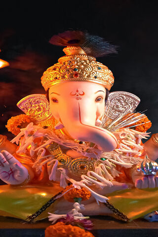 Divine Blessings of Ganpati Bappa 🌼🙏