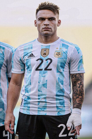 Lautaro Martínez: The Rising Star of Argentine Football ⚽🇦🇷