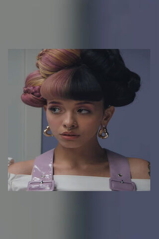 Whimsical Vibes: The Art of Melanie Martinez 🎨✨