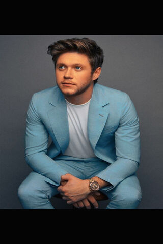 Niall Horan in Cool Blue Vibes 🌊✨