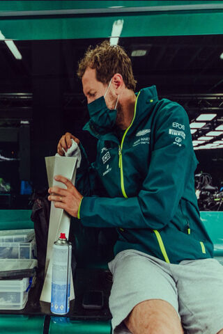 Vettel's Focus: Preparing for Baku Glory 🏁