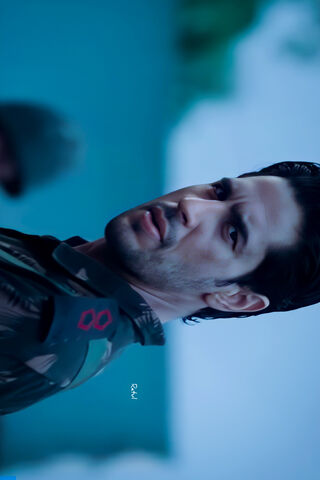 Heroic Moments: Sidharth Malhotra in Action 🎬💥
