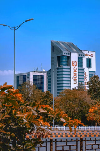 Urban Serenity: Nature Meets Modernity in Islamabad 🌳🏙️