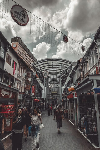 Wandering Through Chinatown: A Cultural Mosaic 🌏✨