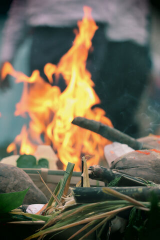 Celebrating Chhat Puja: A Festival of Light and Devotion 🌅🔥
