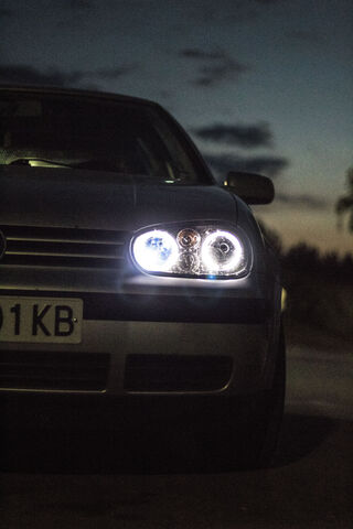 Illuminating the Night: Golf Mk4 Angel Eyes