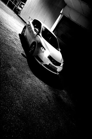 Nissan Pulsar C13: A Stylish Ride in Shadows 🚗✨