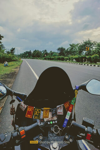 Ride the Pulsar 220: Adventure Awaits! 🏍️✨