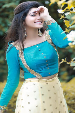 Athulya's Radiant Charm 🌼✨