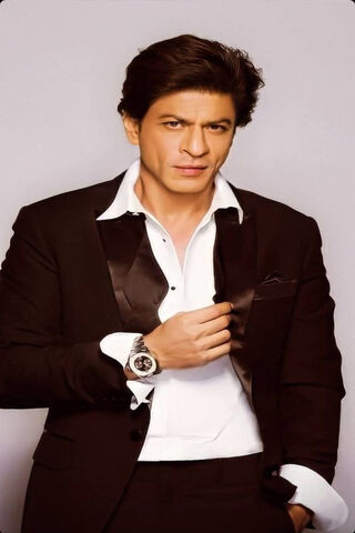 King of Bollywood: Shah Rukh Khan in Style