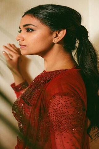 Elegance in Red: A Glimpse of Grace