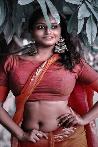 Elegance in Tradition: The Essence of Madhu Saparna 🌺✨