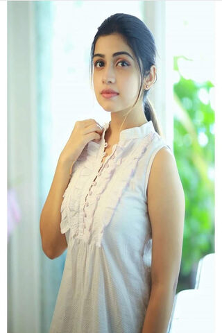 Graceful Elegance: Manasa Radhakrishnan