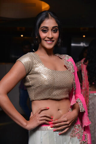 Regina Cassendra: A Glimpse of Elegance