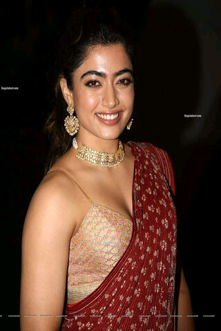 Elegance Personified: Rashmika Mandana Shines Bright