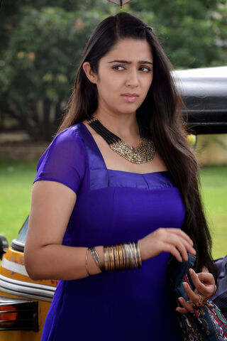 Charmi: The Enigmatic Beauty 🌟