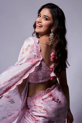 Elegance in Pink: A Celebration of Grace
