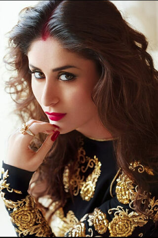 Elegance Personified: Kareena Kapoor Khan
