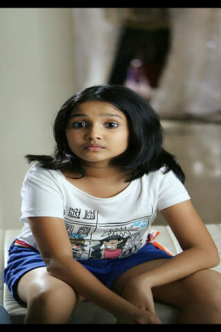Anikha Surendran: A Star in the Making 🌟