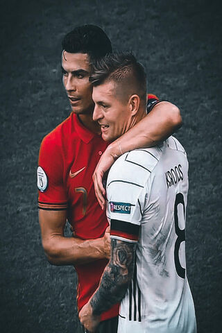 CR7 E TONI KROOS