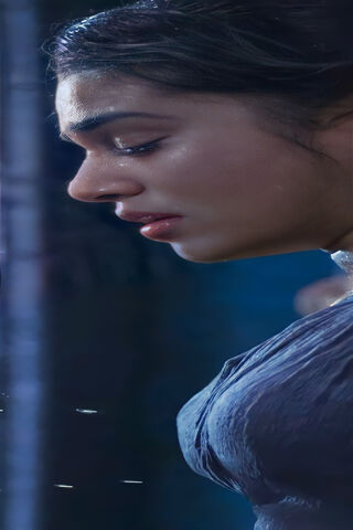 Kriti Shetty: A Moment of Reflection 🌟